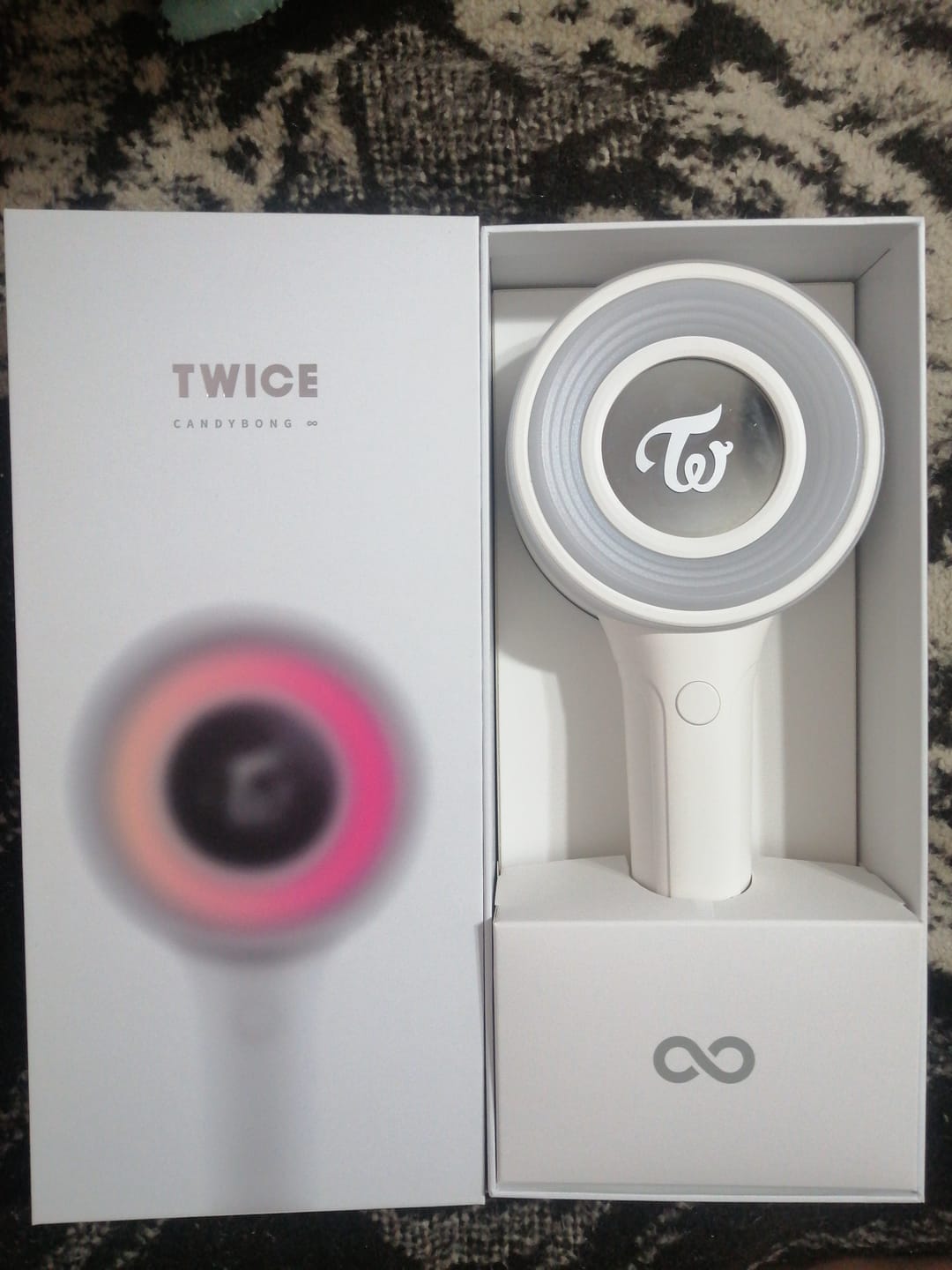 Customer photo review of TWICE - CANDYBONG ∞ OFFICIAL LIGHT STICK