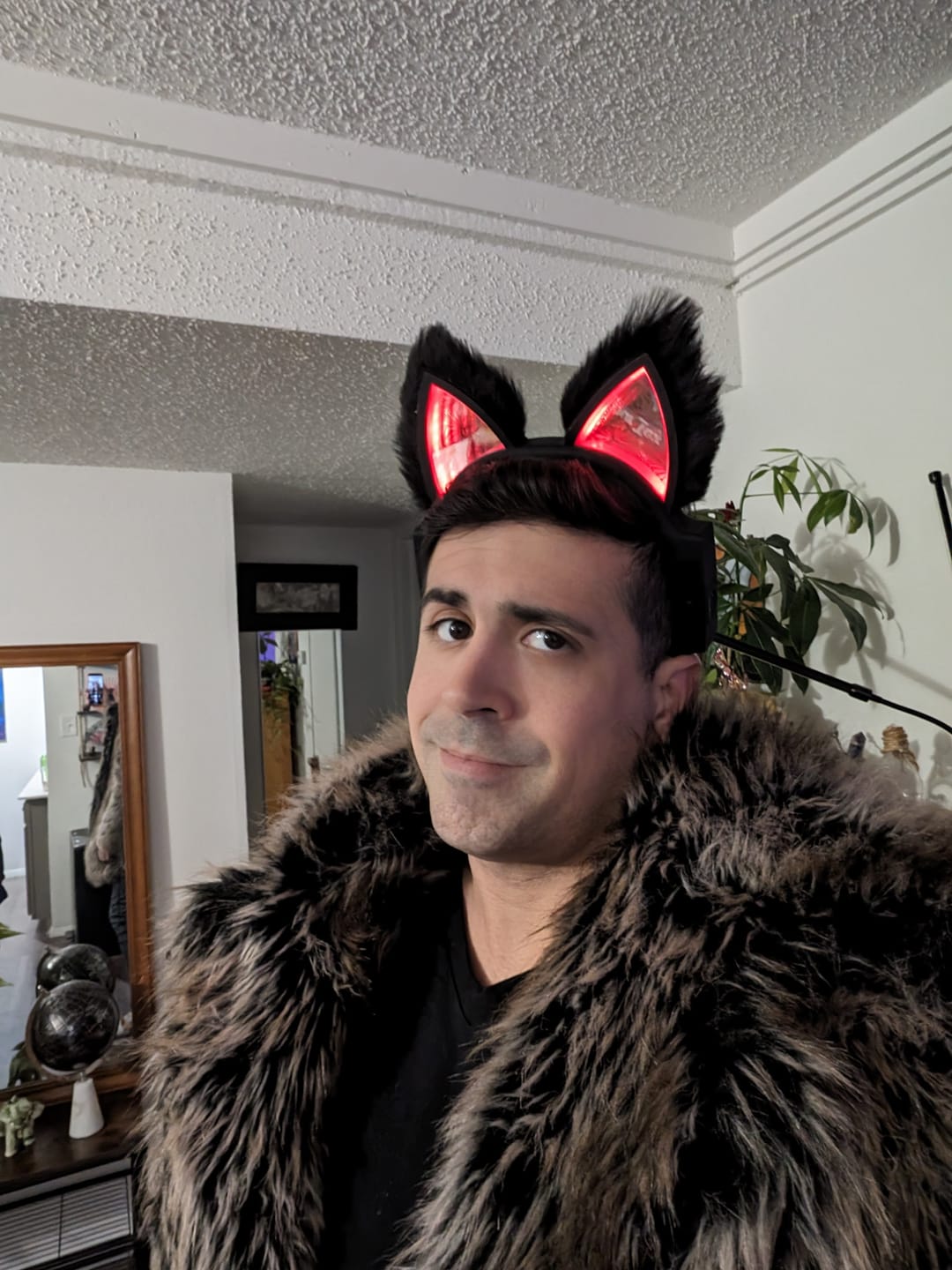 Customer photo review of LED Infinity Mirror Cat Ears