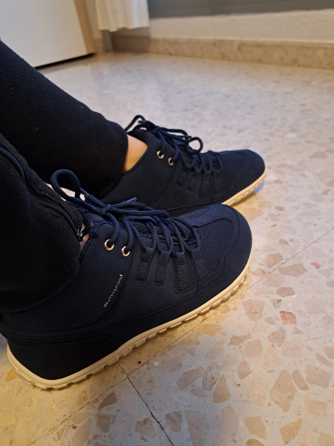 Customer photo review of Barefoot Free Walker Brave IV