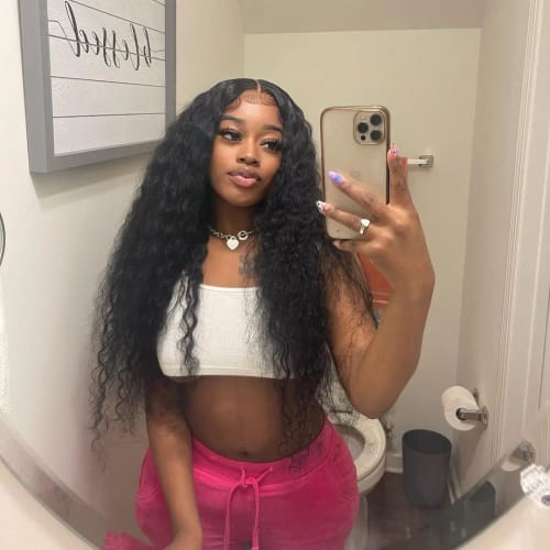 Customer photo review of Glueless 5x5 Lace Closure Wig Deep Wave Real Human Hair Wigs for Women | Pre-bleached Knots