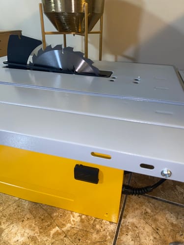 Customer photo review of Sierra De Mesa Portatil 1800w 5000 Rpm Mesa Extensible