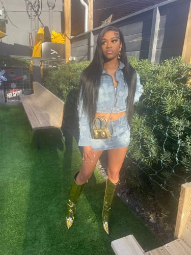 Customer photo review of 5x5 Invisible Lace Closure Glueless Wigs Long Straight Human Hair Wigs 180% Density