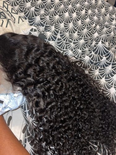 Customer photo review of Kinky Curly Wear Go Glueless Lace Wigs Pre Plucked Closure Wig with Natural Hairline