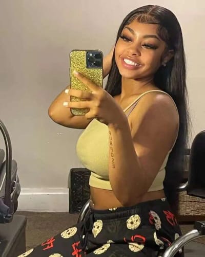 Customer photo review of 5x5 Invisible Lace Closure Glueless Wigs Long Straight Human Hair Wigs 180% Density