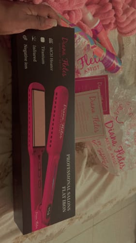 Customer photo review of ENTREGA INMEDIATA NEW Plancha »Titanio Profesional Diana Fletes Quality INFRARED