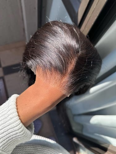 Customer photo review of 5x5 Invisible Lace Closure Glueless Wigs Long Straight Human Hair Wigs 180% Density