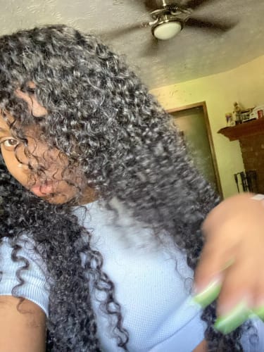Customer photo review of Kinky Curly Wear Go Glueless Lace Wigs Pre Plucked Closure Wig with Natural Hairline