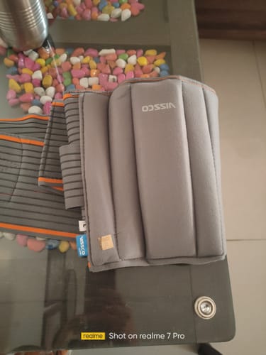 Customer photo review of Lumbocare (Lumbo Sacral Belt) | Provides Support to the Lower Back | Pain solution for Back and Abdomen (Grey)