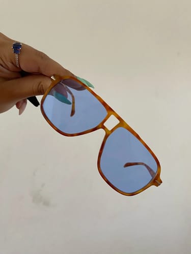 Customer photo review of Vintage Tort-Blue Aviator Frames Sunglass