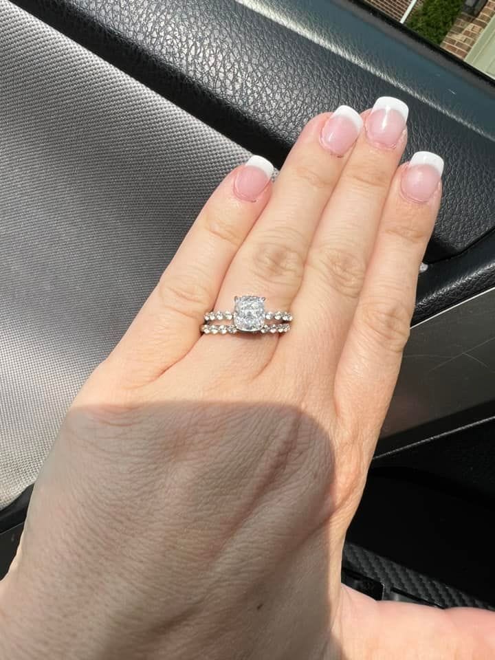 Customer photo review of S925 Exquisite 2.0 Carat Cushion Cut Women's Wedding Ring Set In Sterling Silver