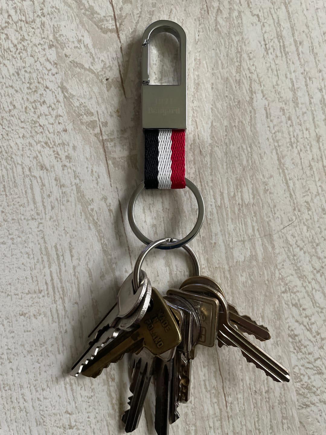 Customer photo review of Exklusiver Karabiner mit Schlüsselring / exclusive key band in white gift box