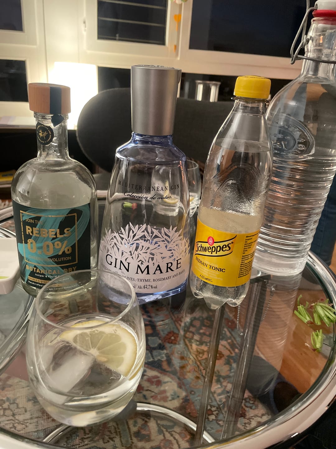 Customer photo review of REBELS 0.0% BOTANICAL DRY (alcohol-free Gin Alternative)