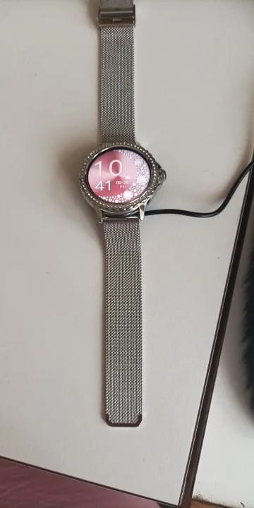 Customer photo review of Serenza Smartwatch
