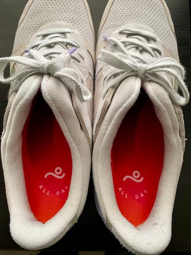 Customer photo review of Move All Day Comfort Casual Insoles