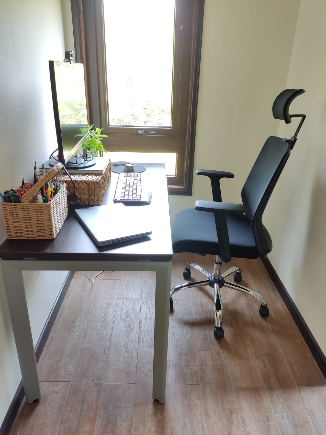 Customer photo review of Silla de escritorio Cuba Alta brazo Reg y cabecero