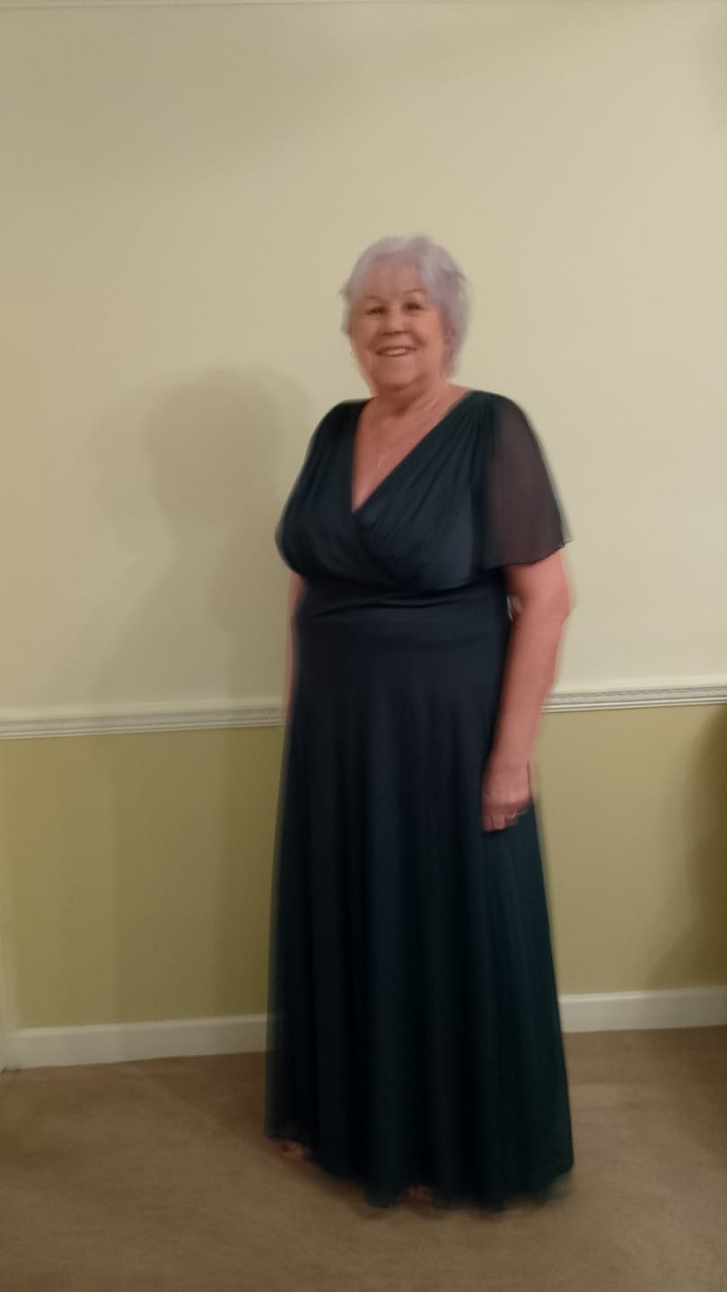 Customer photo review of Isabelle Green Float Sleeve Maxi Dress