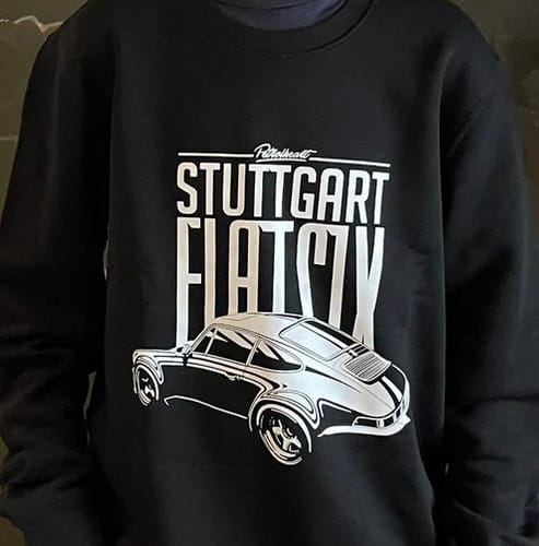 Customer photo review of FLAT-SIX | SWEATSHIRT