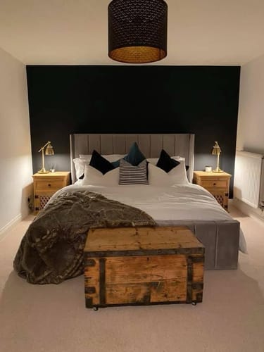 Customer photo review of Hamilton Winged Bed Frame