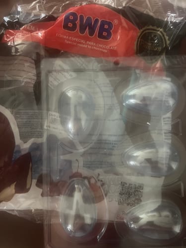 Customer photo review of Plain Easter Egg 50g Shell 3-Part Chocolate Mold (BWB)