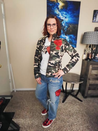 Customer photo review of Ultra High Rise Rodeo Quincy Tomboy Straight Pant