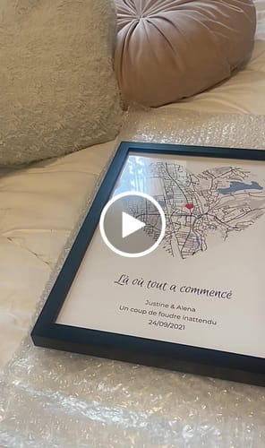 Customer video review of Là où tout a commencé - Affiche personnalisée