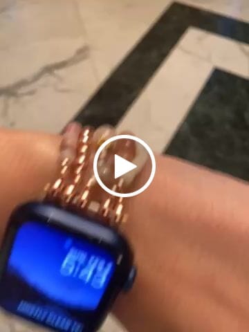 Customer video review of Burgundy Rose Stretch Apple Watch Strap