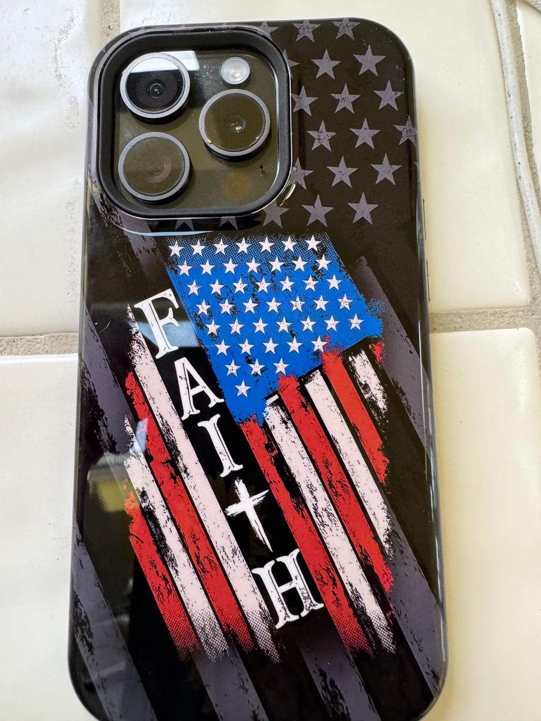 Customer photo review of Faith American Flag phone case