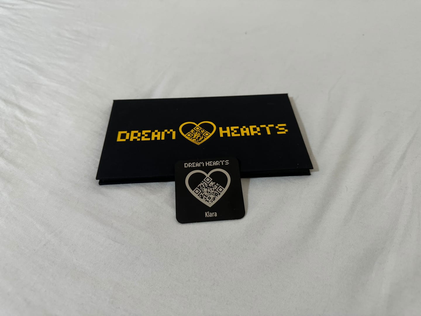 Customer photo review of DREAM HEARTS Medaille