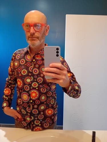 Customer photo review of Chemise habillée à manches longues en coton respirant à motif cachemire floral pour hommes