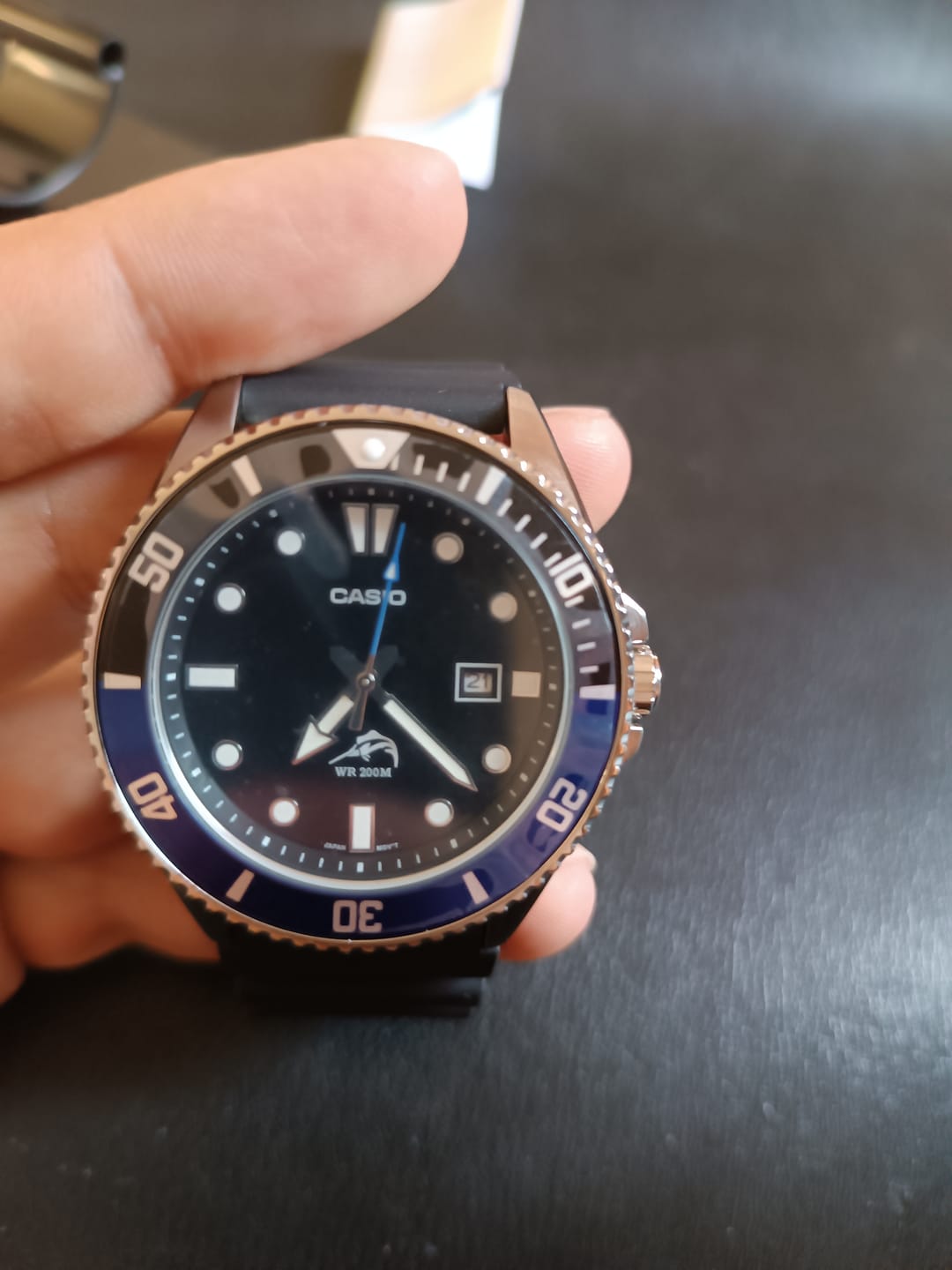 Customer photo review of Reloj Casio Submariner Marlin Duro MDV-106B-1A1VCF Batman Buceo [EXCLUSIVO]