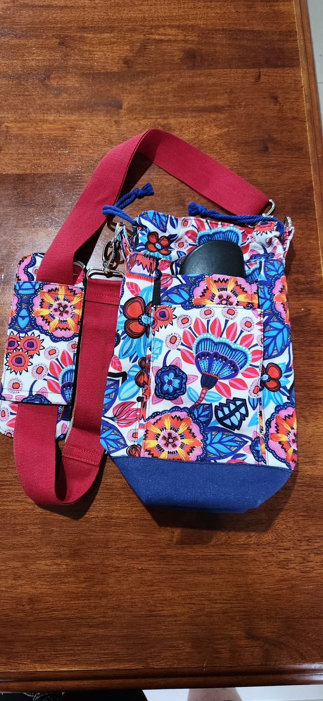 Customer photo review of Oasis Bottle Holder Pattern