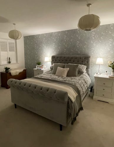 Customer photo review of Colorado Soft Grey Naple Chesterfield Sleigh Scroll Bed Frame