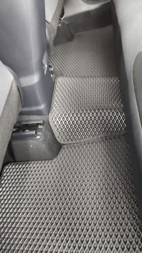Customer photo review of Dywaniki samochodowe na zamówienie - Przód i tył