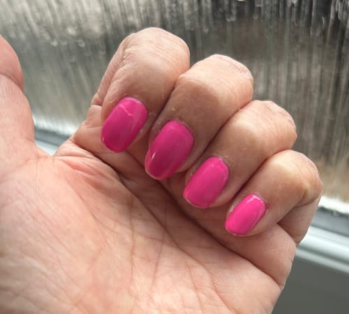 Customer photo review of CND™ Vinylux™ Hot Pop Pink 15ml