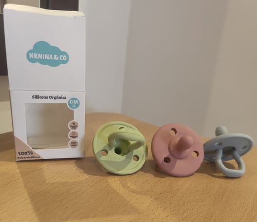 Customer photo review of Kit 3 Chupetes Nenina & Co