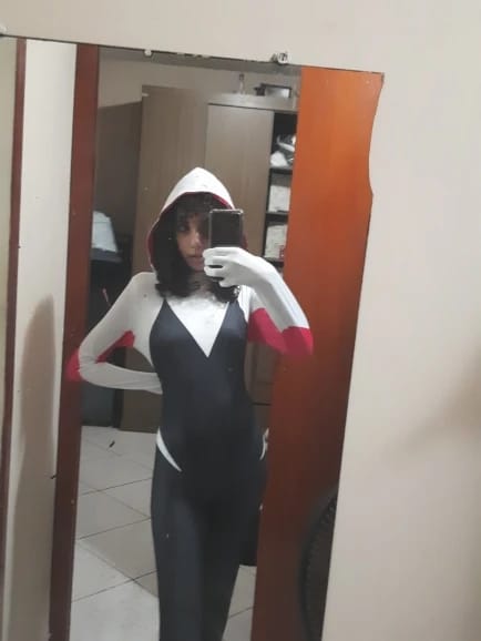 Customer photo review of Spider Gwen Costume Adult