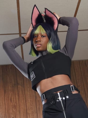 Customer photo review of NEV Gothic Letter Contrast Long Sleeve Crop Top
