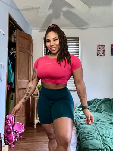 Customer photo review of Reborn Contour Seamless Shorts | Peacock