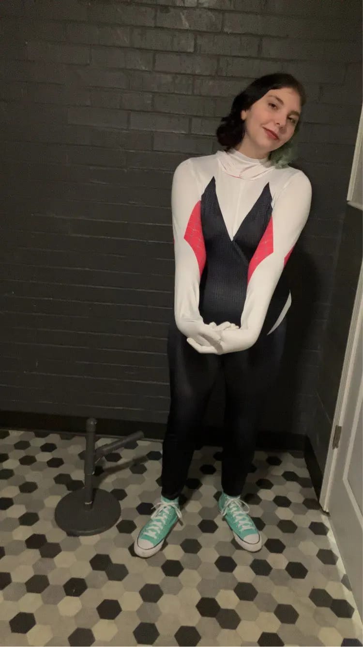 Customer photo review of Spider Gwen Costume Adult
