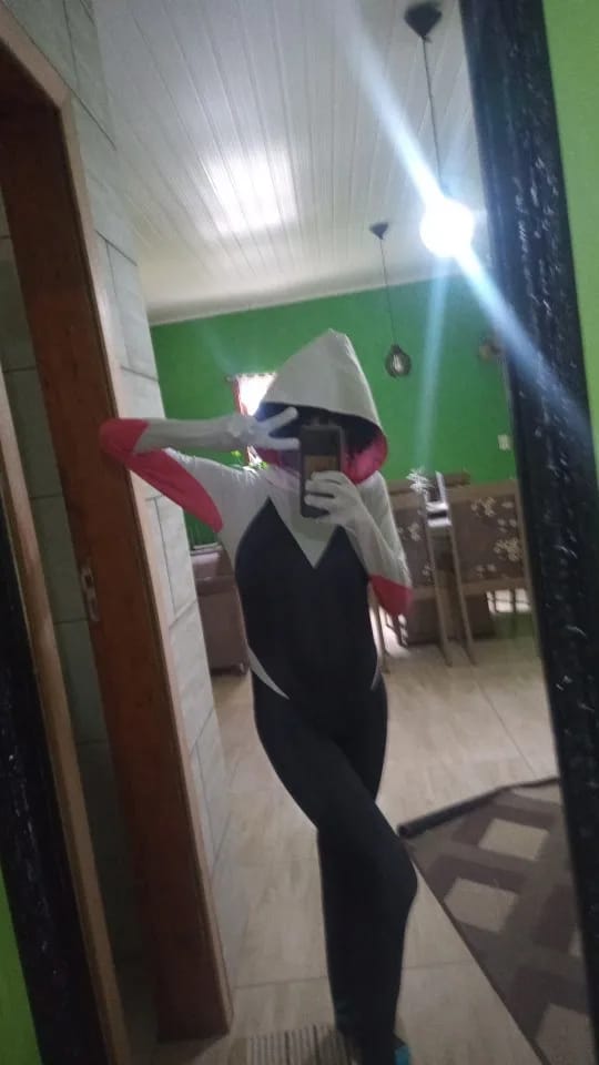 Customer photo review of Spider Gwen Costume Adult