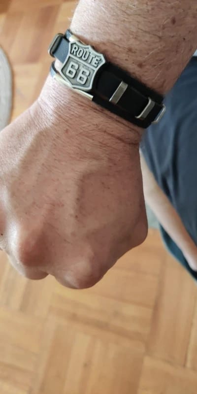 Customer photo review of Bracelet Johnny Hallyday Route 66 - 2 modèles