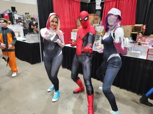 Customer photo review of Spider Gwen Costume Adult