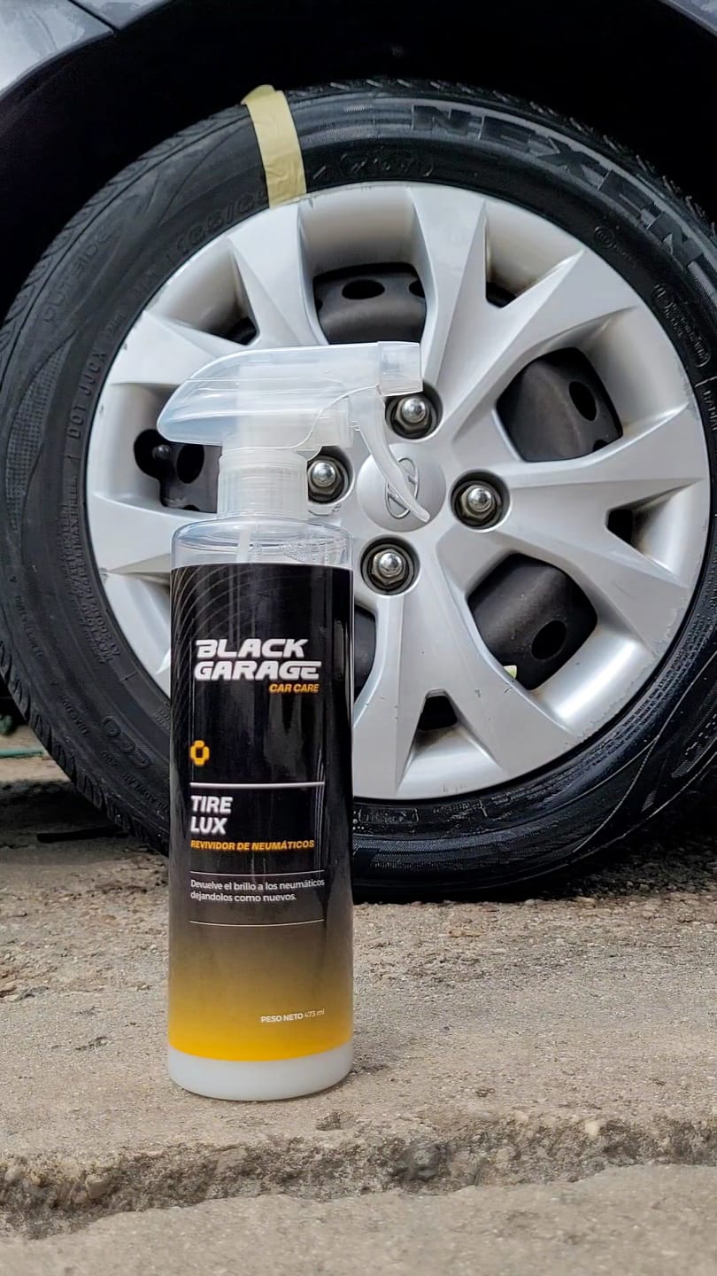 Customer photo review of Tire Luxe - Revividor de Neumáticos BLACK GARAGE