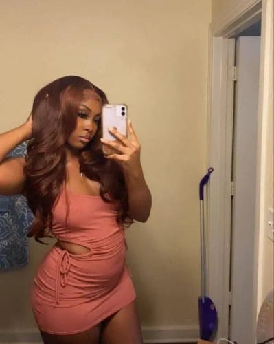 Customer photo review of #4 Dark Brown Body Wave Wig 13x4 HD Lace Front Colored Human Hair Wigs