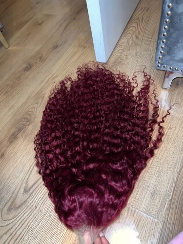 Customer photo review of 99J Burgundy Curly Hair Undetectable Glueless HD Lace Frontal Wig
