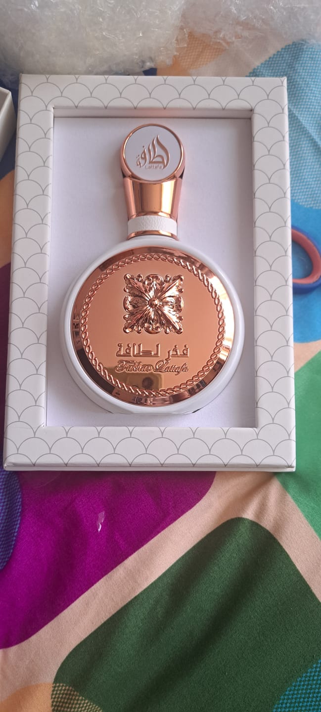 Customer photo review of Fakhar Femme 100ml Eau De Parfum