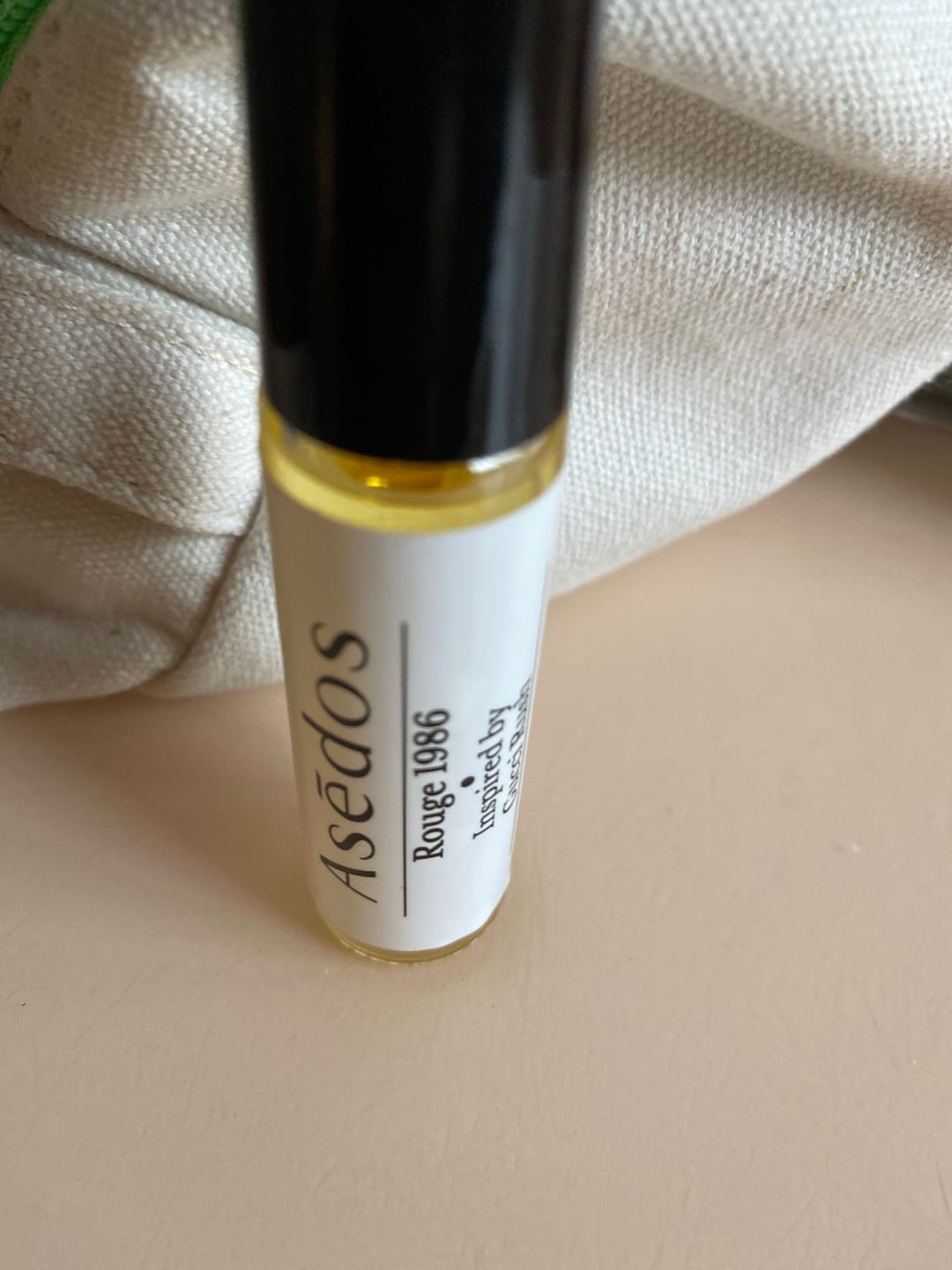 Customer photo review of ROUGE 1986 PERFUME OIL