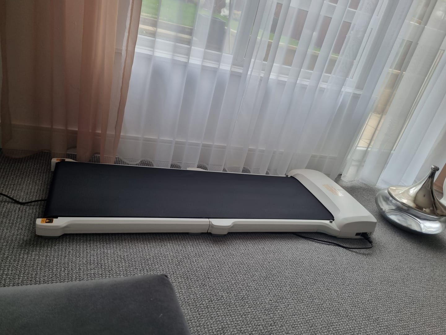 Customer photo review of WalkingPad C1 Lightest Foldable Walking Treadmill 3.72MPH 220 lbs