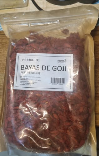Customer photo review of Goji