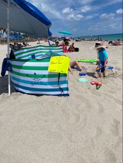 Customer photo review of EMERALD BLUE - 20 ft Beach Windscreen, Rubber Mallet and Carry Bag Included